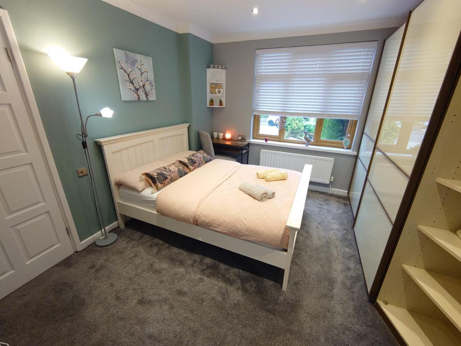 Lovely Room With Ensuite In A Quiet House Rayleigh Extérieur photo